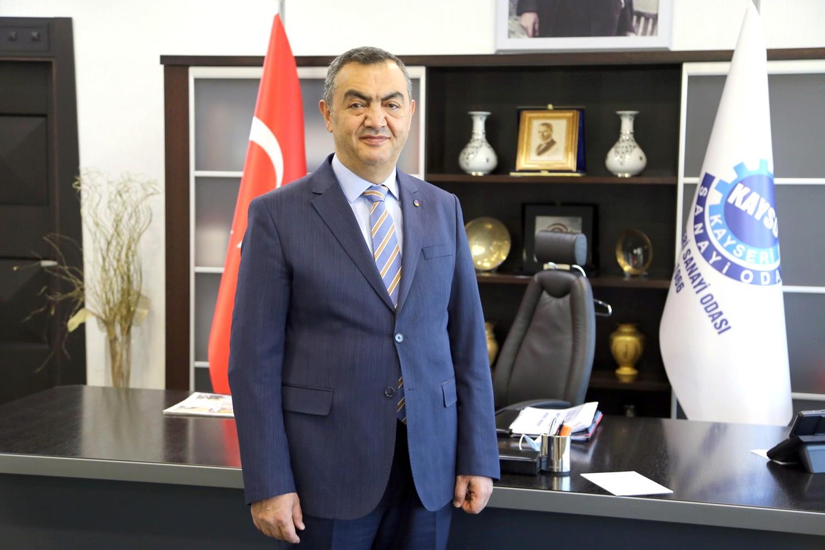 Başkan Büyüksimitci: "Öğretmenlerimizi saygı ile selamlıyorum"