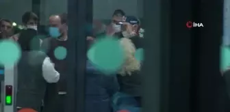 Dünya şampiyonu motosikletçi Toprak Razgatlıoğlu yurda döndü