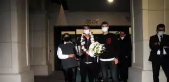 Dünya Şampiyonu Toprak Razgatlıoğlu yurda döndü