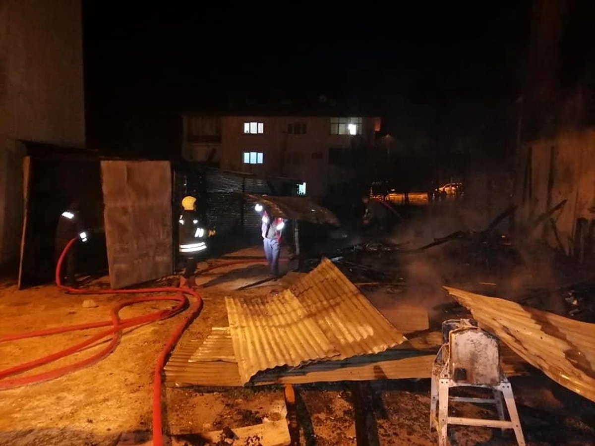 Son dakika! Garajda çıkan yangın büyümeden kontrol altına alındı