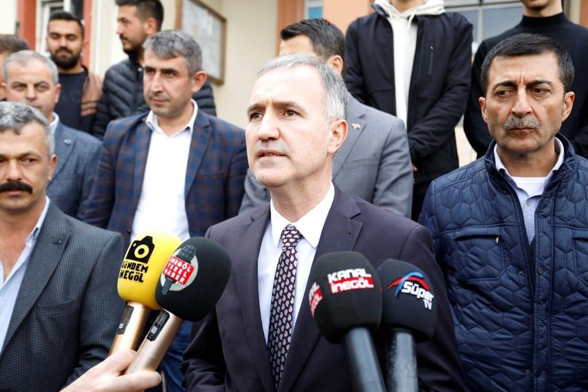 Genç çiftçiler İnegöl Belediyesi ile dünyayı takip ediyor