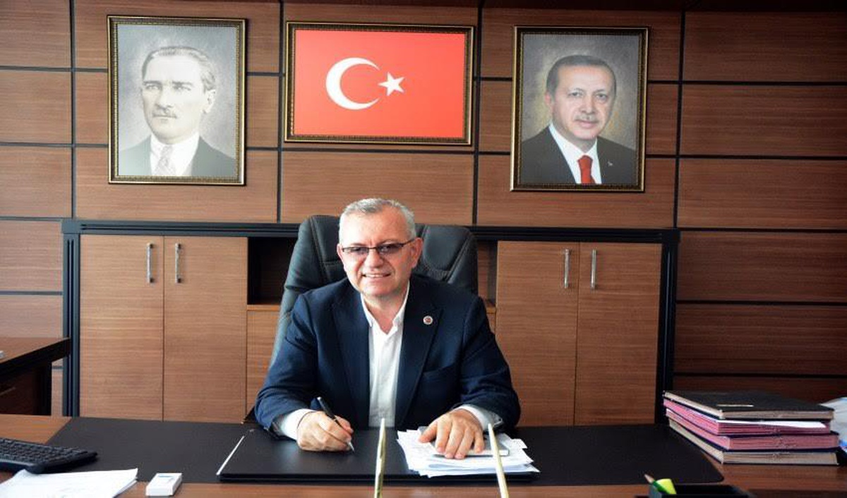 Helvacıoğlu; "Tüm Öğretmenlerimizin Öğretmenler Günü Kutlu Olsun"