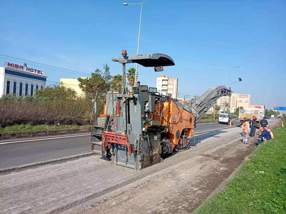 Kamyonun altında kalan yol işçisi hayatını kaybetti