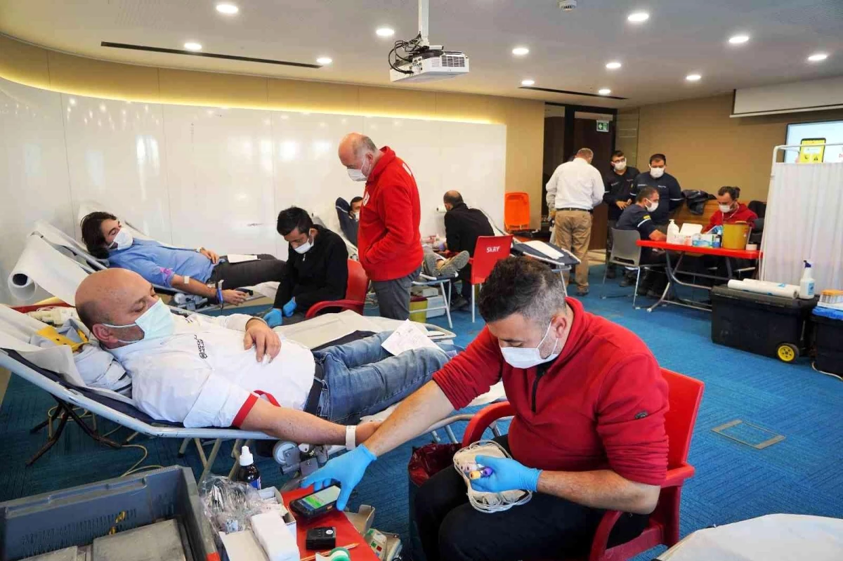 Küçükoğlu Holding\'ten "Gönüllü kan bağışı" kampanyası