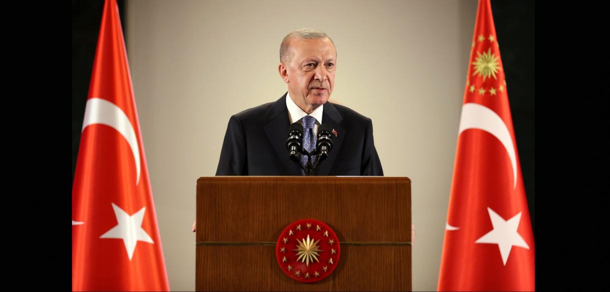 Cumhurbaşkanı Erdoğan, otobüs kazasında hayatını kaybedenler için Kuzey Makedonya\'ya başsağlığı diledi