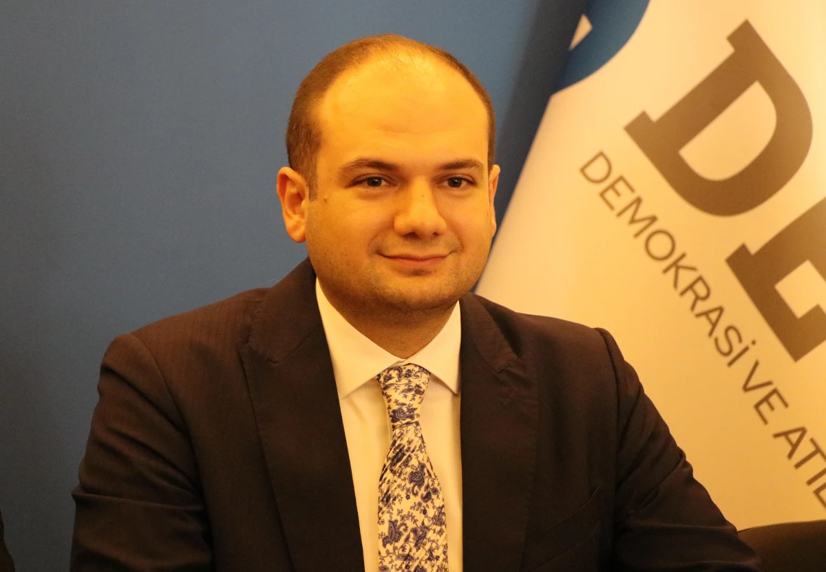 DEVA Partisi Genel Başkan Yardımcısı Şanlıoğlu, Edirne\'de partilileriyle buluştu
