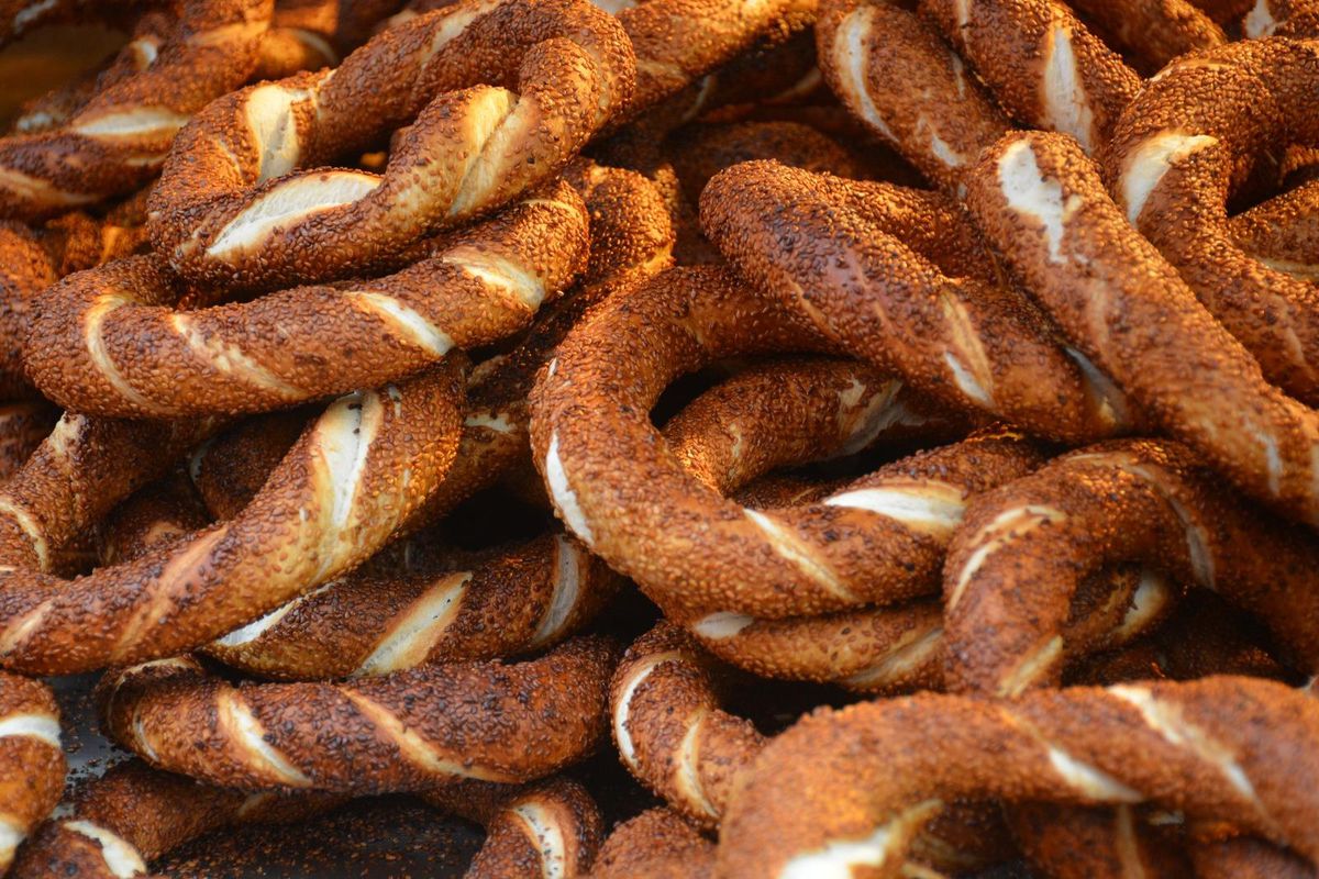 Ekmekten sonra simit de 2,5 TL oldu