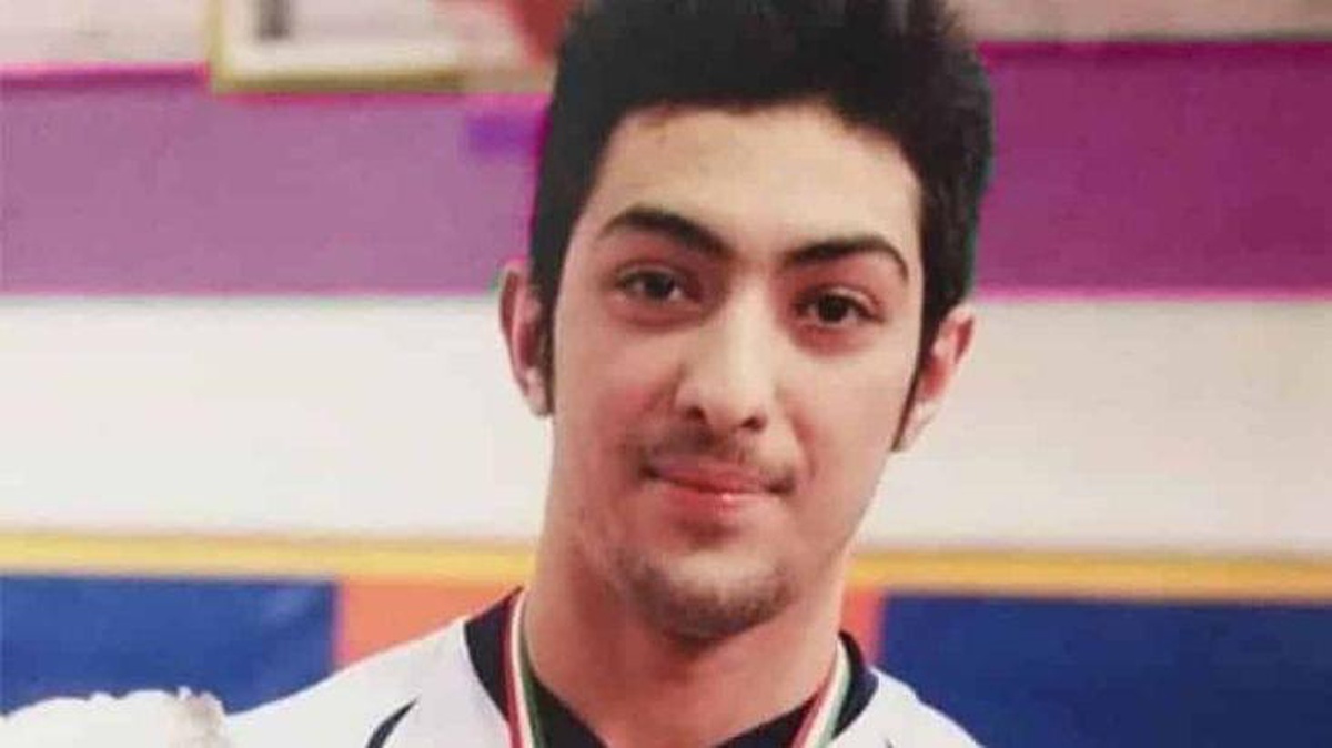 İran \'durdur\' çağrılarına rağmen 17 yaşında tutuklanan genci idam etti