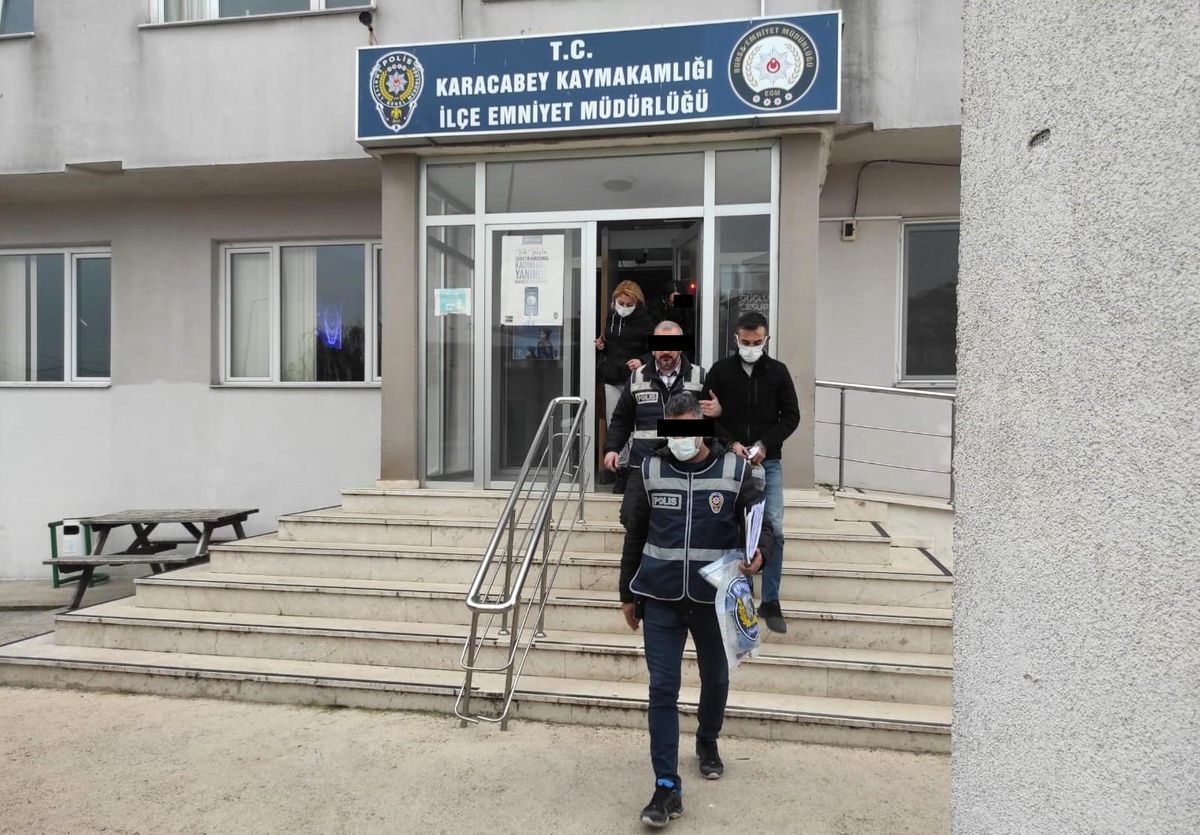 Karacabey\'de uyuşturucu operasyonu: 2 tutuklu