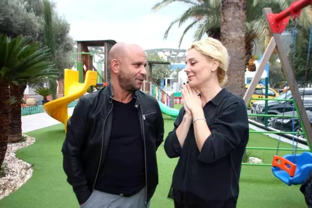 Kayahan'ın kızı Beste Açar evleniyor