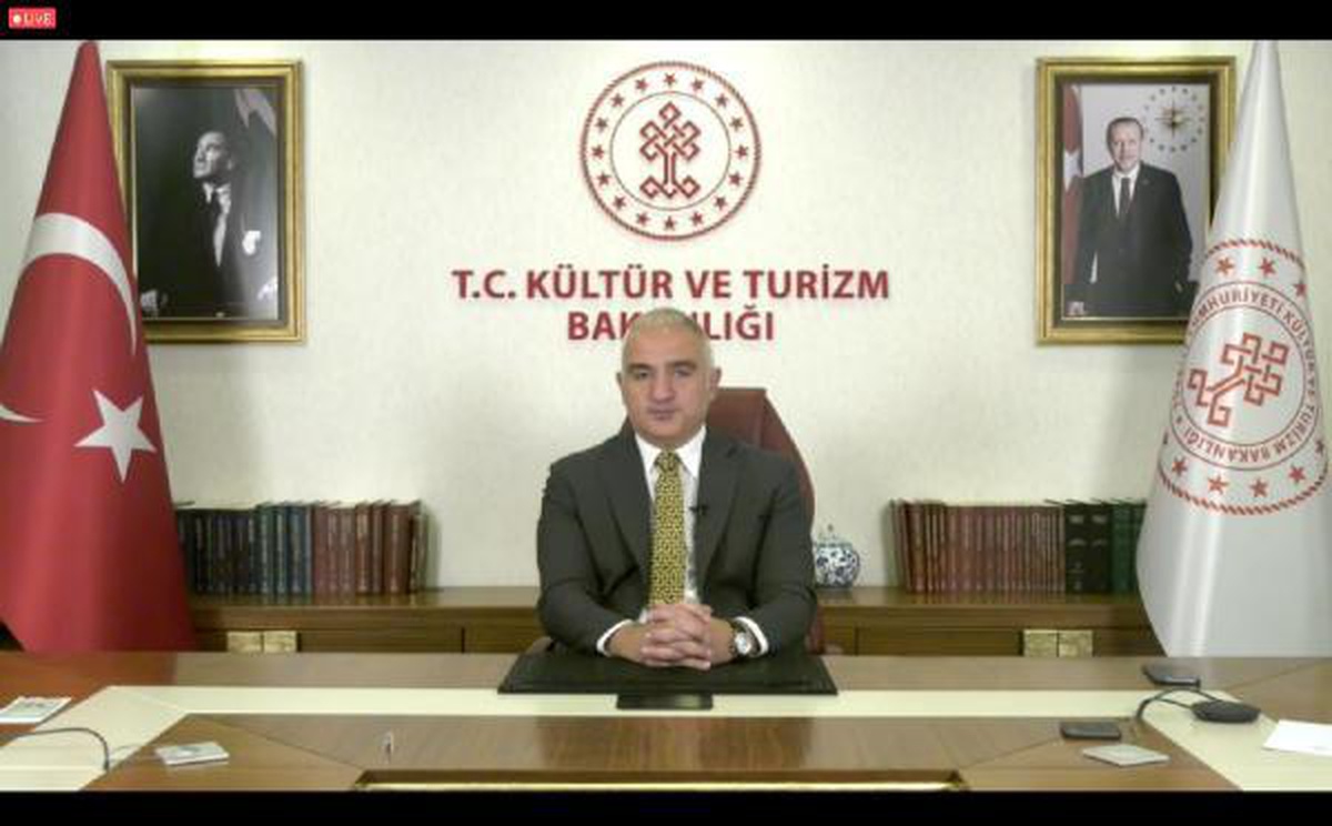 Kültür ve Turizm Bakanı Ersoy: 2021 turizm gelir hedefimizi 21 milyar dolar olarak güncelledik