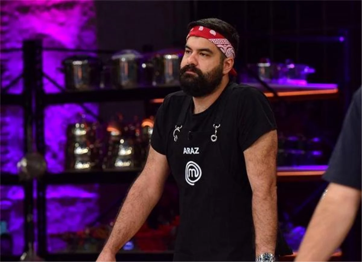 MasterChef yarışmacısı Araz Aknam\'ın eşi voleybolcu Ece Alıcı çıktı