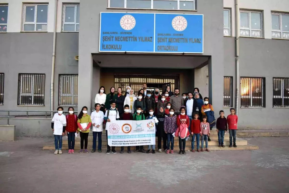 Son dakika haberleri: Öğretmenler Günü\'nde şehit öğretmen unutulmadı