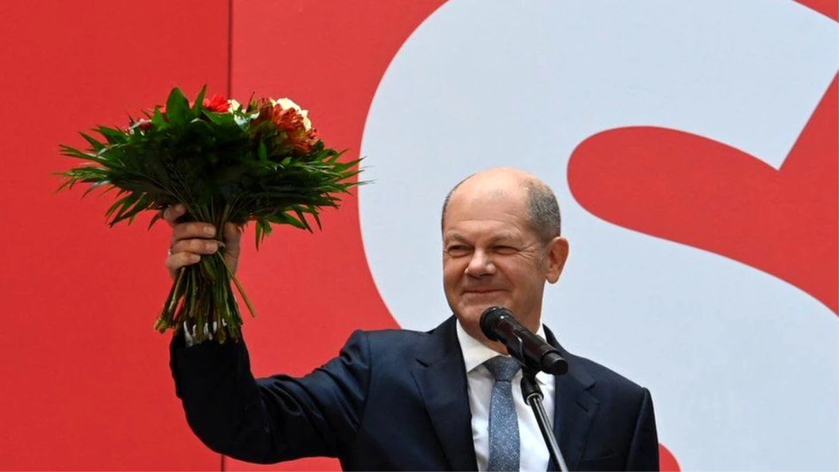 Almanya seçimleri: Olaf Scholz kimdir, Sosyal Demokrat siyasetçi partisini nasıl seçimde ilk sıraya taşıdı?