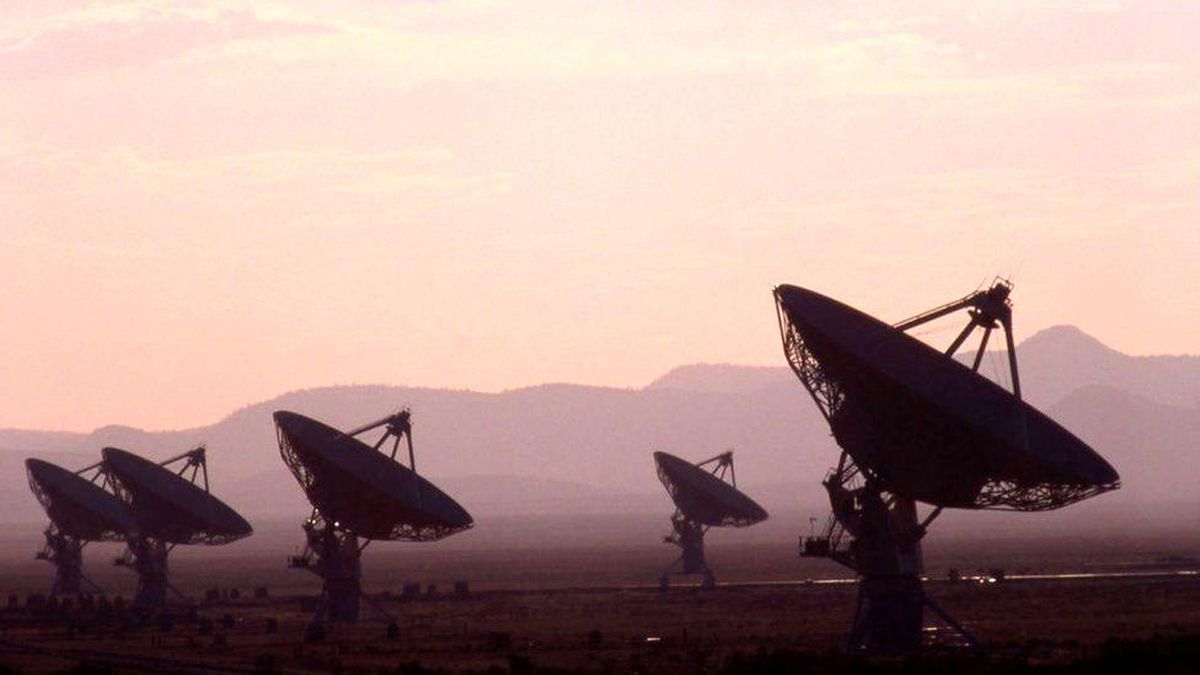 Pentagon ABD\'nin sınırlandırılmış hava sahasında UFO araştıracak