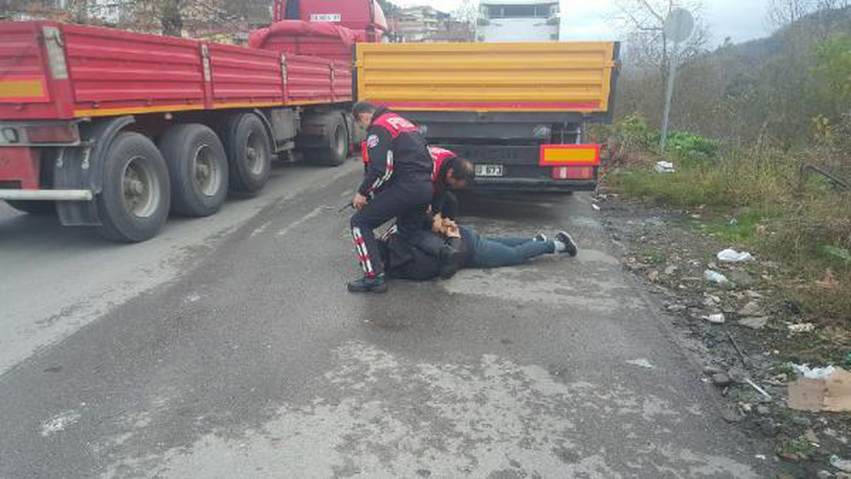 Polisten kaçan motosikletli, uyuşturucuyla yakalandı