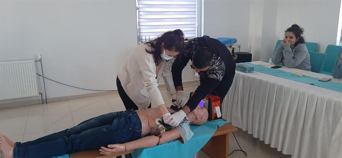 Pratisyen hekimlere yönelik "Doktor temel modül eğitimi" düzenlendi