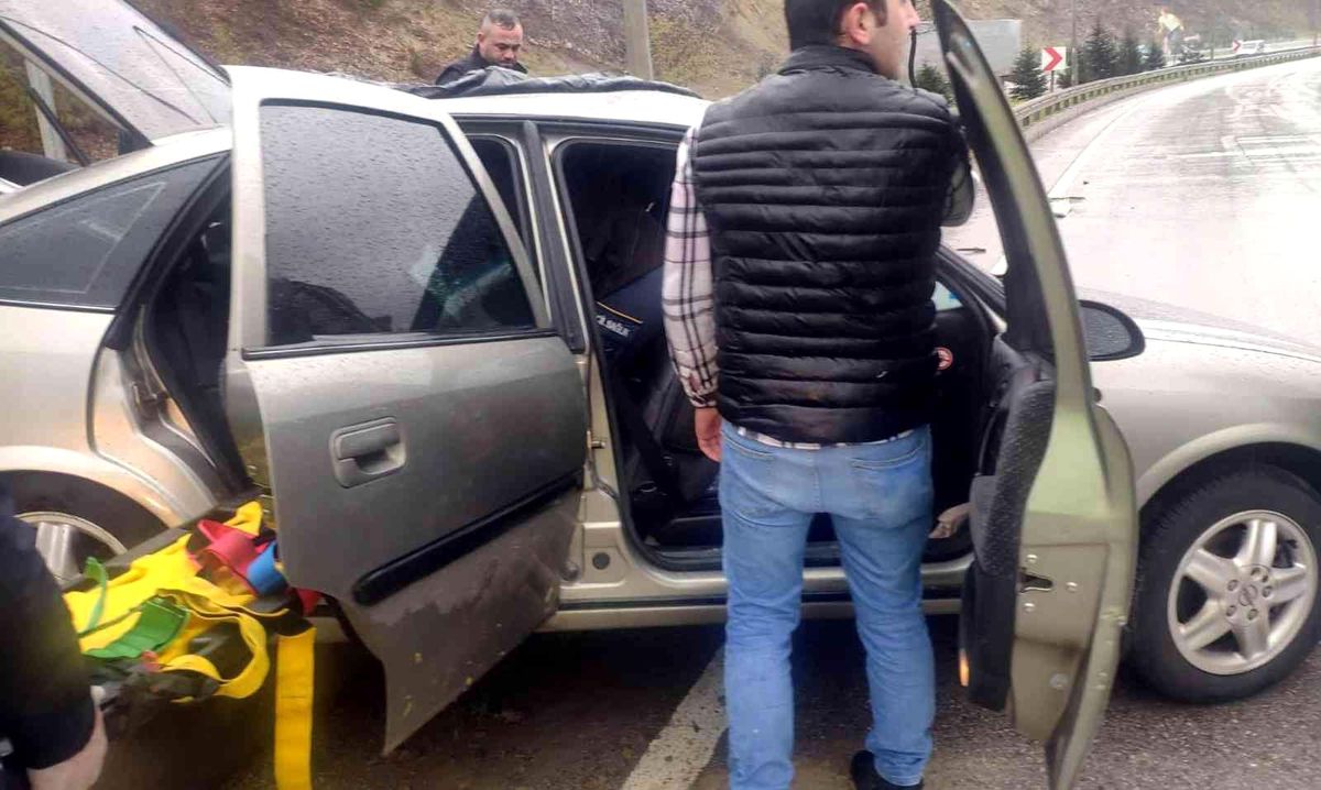 Son dakika haber! Samsun\'da trafik kazası: 3 yaralı