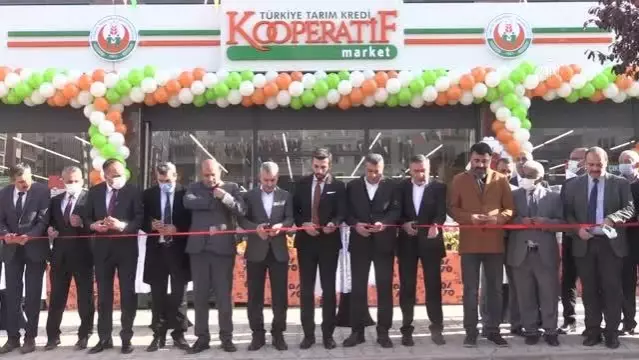 Tarım Kredi Kooperatifi, marketleriyle üretime ve istihdama katkı sağlıyor