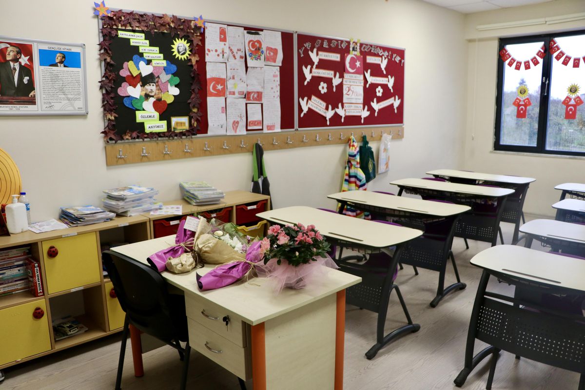 Son dakika haberleri... Trabzonlu öğretmen "Öğretmenler Günü"nde kalp krizi sonucu hayatını kaybetti