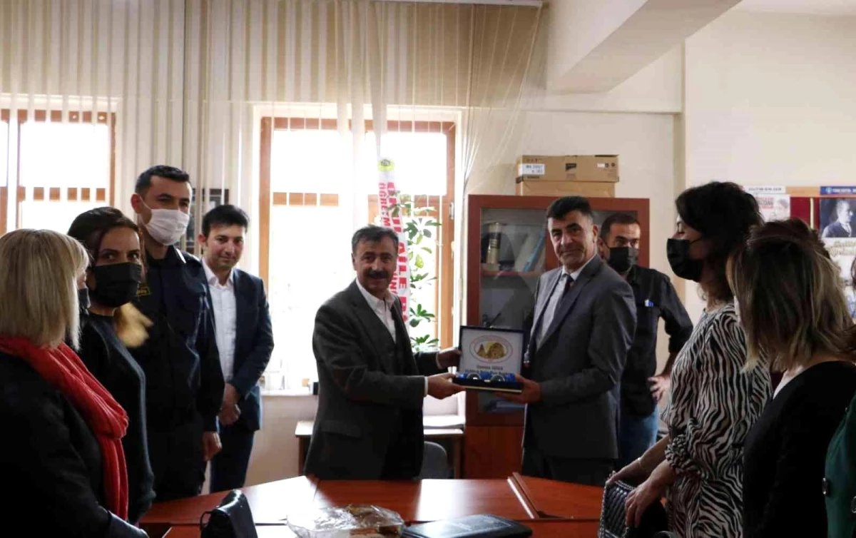 Uçhisar Belediye Başkan Süslü: "Öğretmenlerimize minnettarız"
