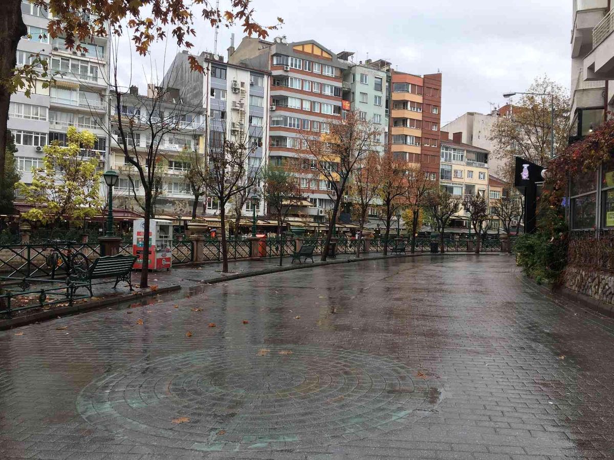 Yağmur yağdı Adalar boş kaldı