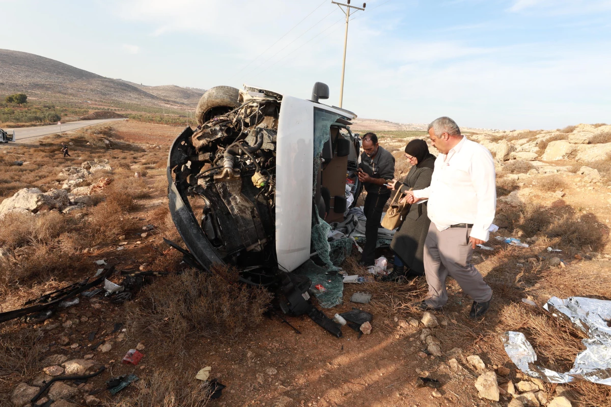 Yahudi yerleşimciler Batı Şeria\'da 3 Filistinliyi yaraladı