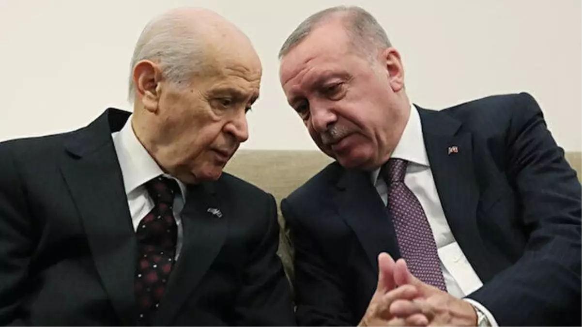 AK Parti'nin kurucularından Hüseyin Çelik'ten çok konuşulacak açıklama: 50+1, Bahçeli'nin Cumhurbaşkanı Erdoğan'a tuzağıydı