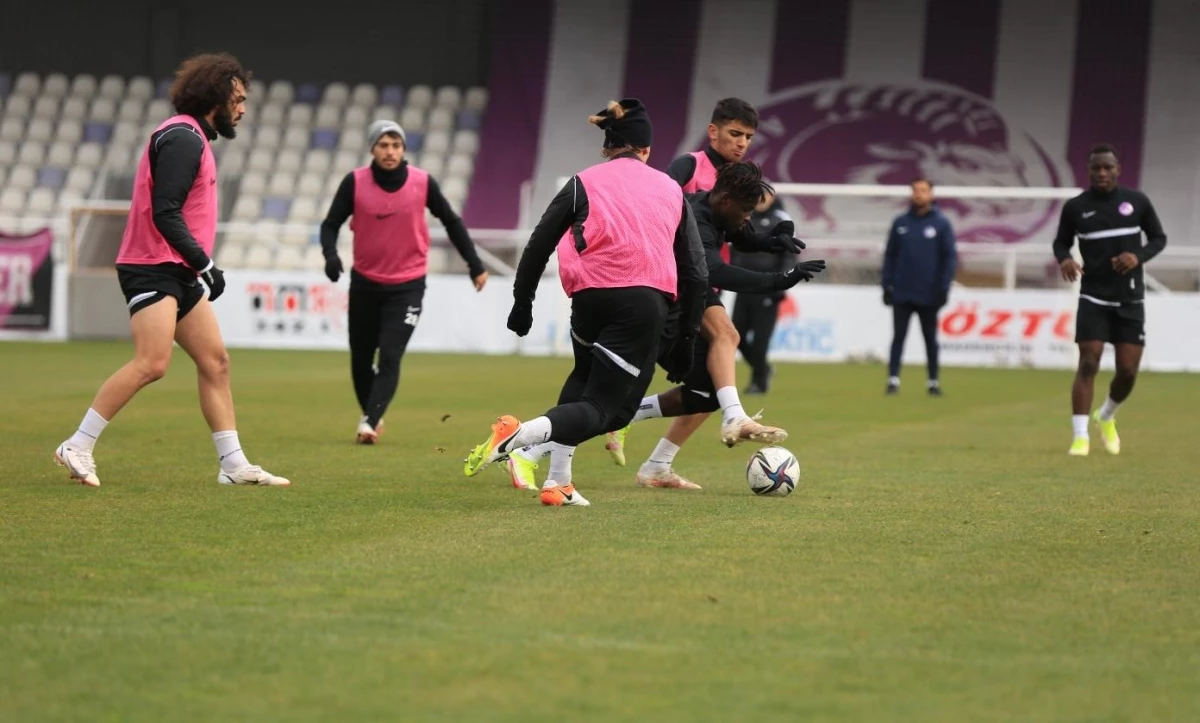 Ankara Keçiörengücü Bereket Sigorta Ümraniyespor maçı hazırlıklarını sürdürdü