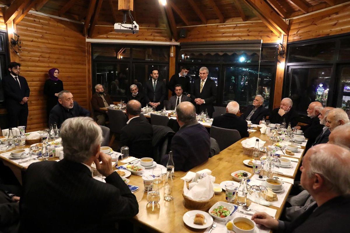 Başkan Yüce: "Hayatta en güzel şey öğretmen duası almaktır"