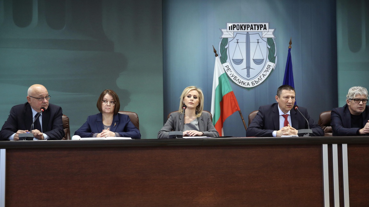 Bulgaristan\'da kaza yapan Kuzey Makedonya otobüsünde ölenlerin sayısı 44 olarak güncellendi