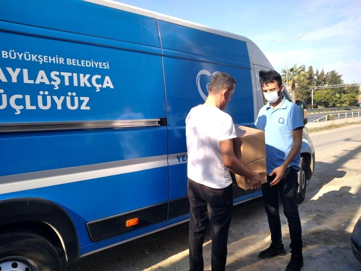 Büyükşehir\'den Alanya\'da da ihtiyaç sahiplerine destek