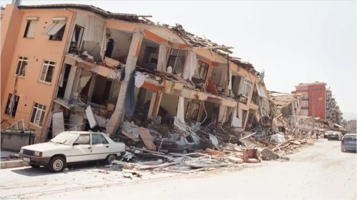 Deprem riski altındaki 24 şehrimiz! Marmara\'dan sonra en tehlikeli bölge Bingöl!