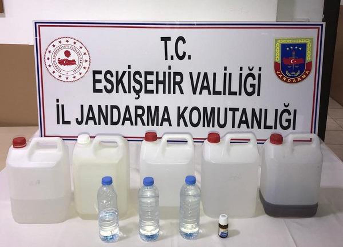 Eskişehir\'de sahte içki operasyonunda bir şüpheli yakalandı