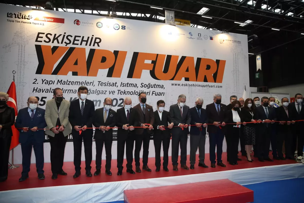 Eskişehir\'de yapı malzemeleri fuarı kapılarını ziyaretçilerine açtı