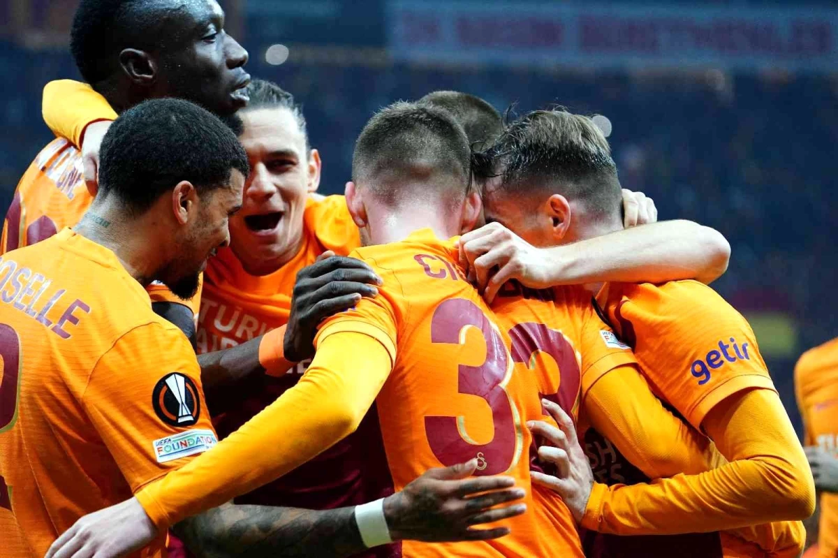 Galatasaray, Marsilya\'yı ilk kez mağlup etti