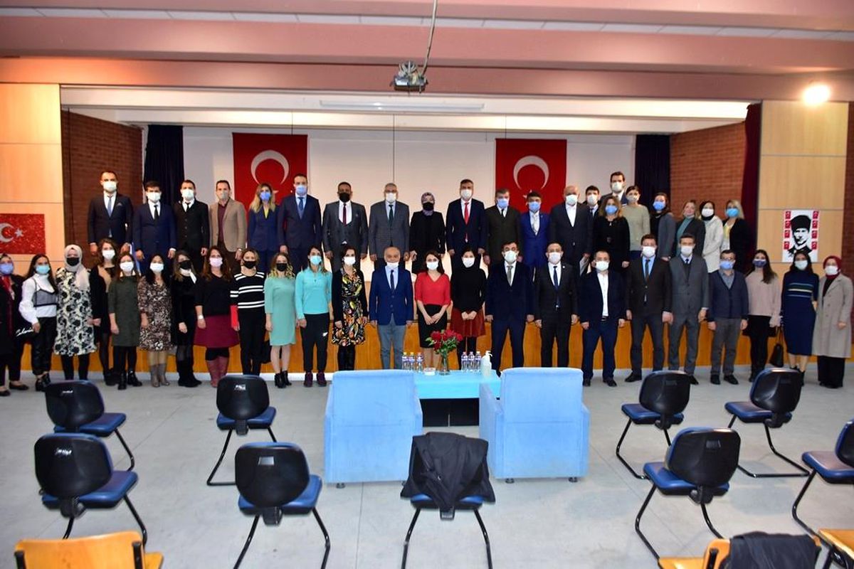 İnönü\'de Öğretmenler Günü kutlandı