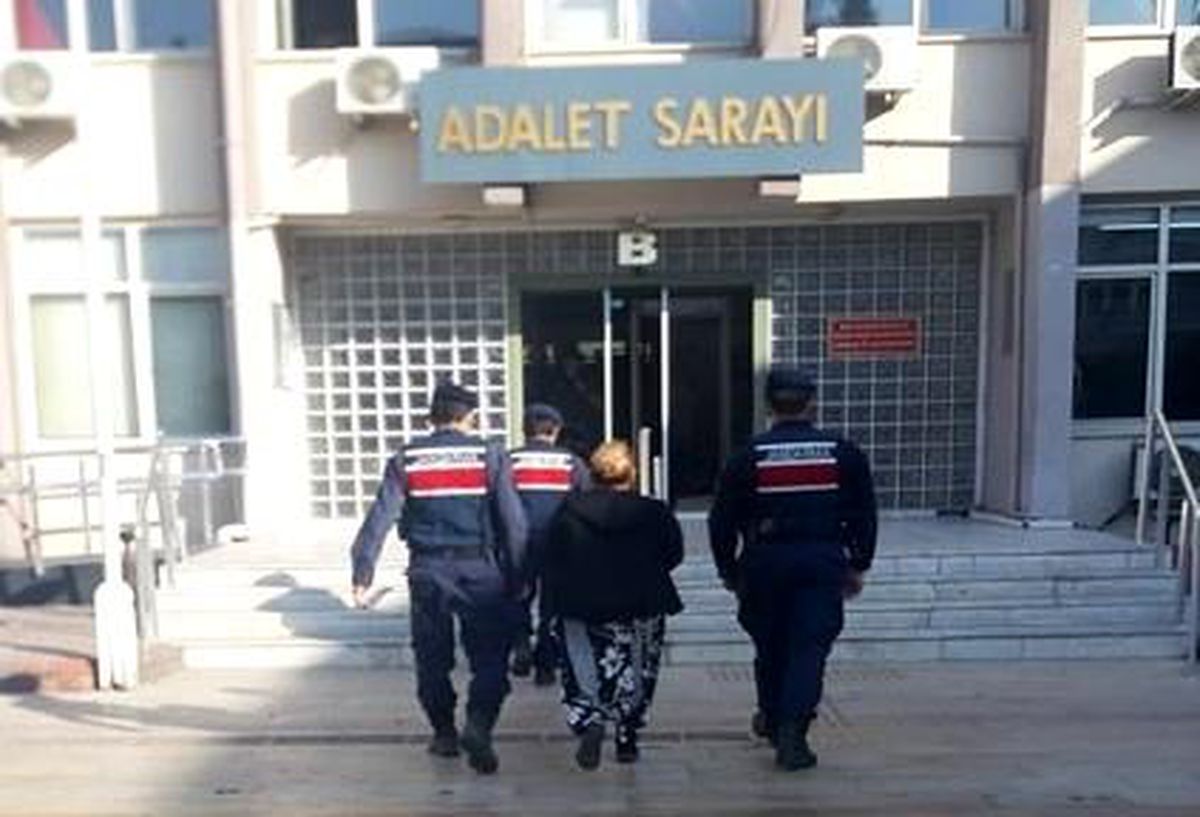 JASAT suçluları saklandıkları evde yakaladı