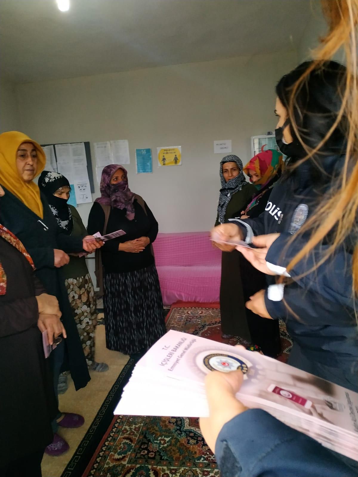 Kale'de Kadına Yönelik Şiddetle Uluslararası Mücadele Günü etkinliği