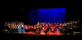 Mersin Devlet Opera ve Balesi 'Gala Konseri' verdi