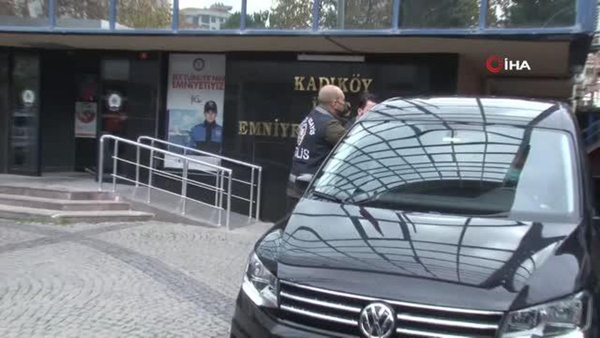 Metrodaki bıçaklı saldırgandan şok savunma: 'Biletmek için arka cebimde bulunan bıçağı linç edilmekten kurtulmak için elime aldım'