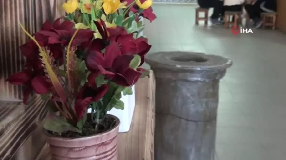 Osmanlı'nın unutulan inceliği 'Sadaka Taşı' bu okulda yaşatılıyor