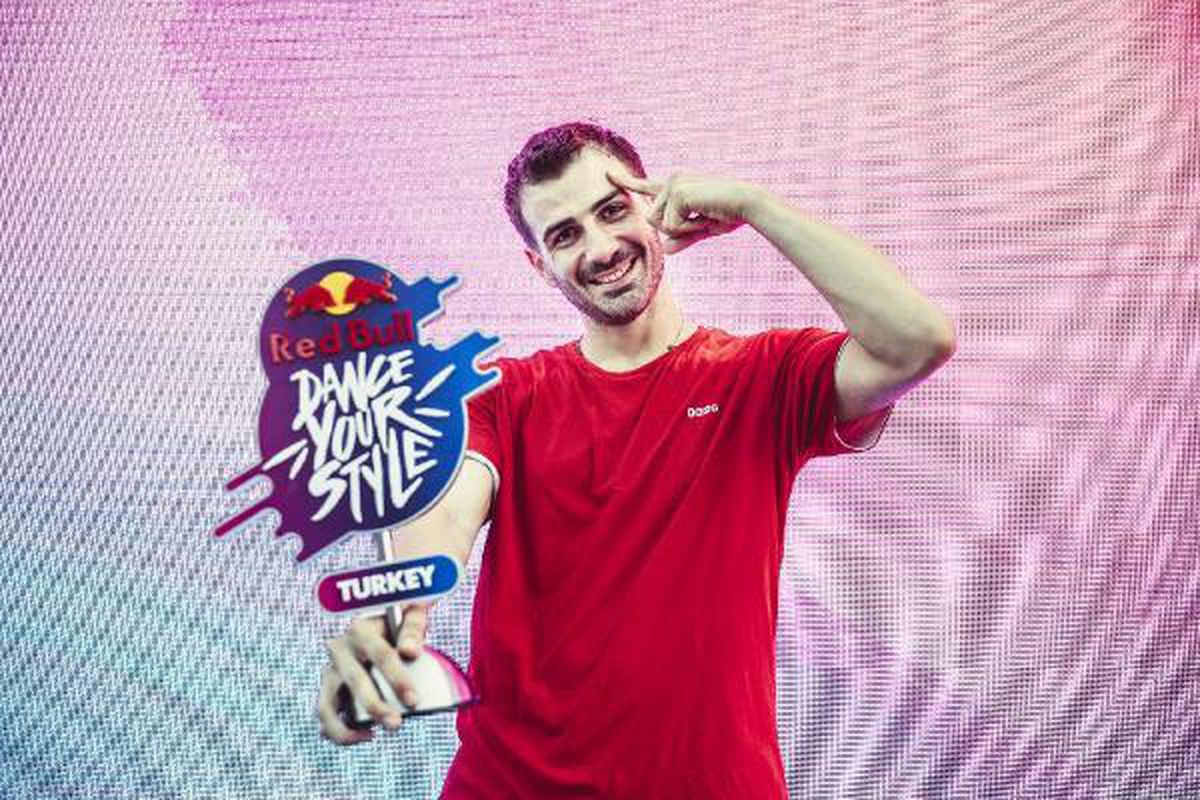 Red Bull Dance Your Style Dünya Finali\'nde dünyanın en iyisi olmak için yarışacaklar