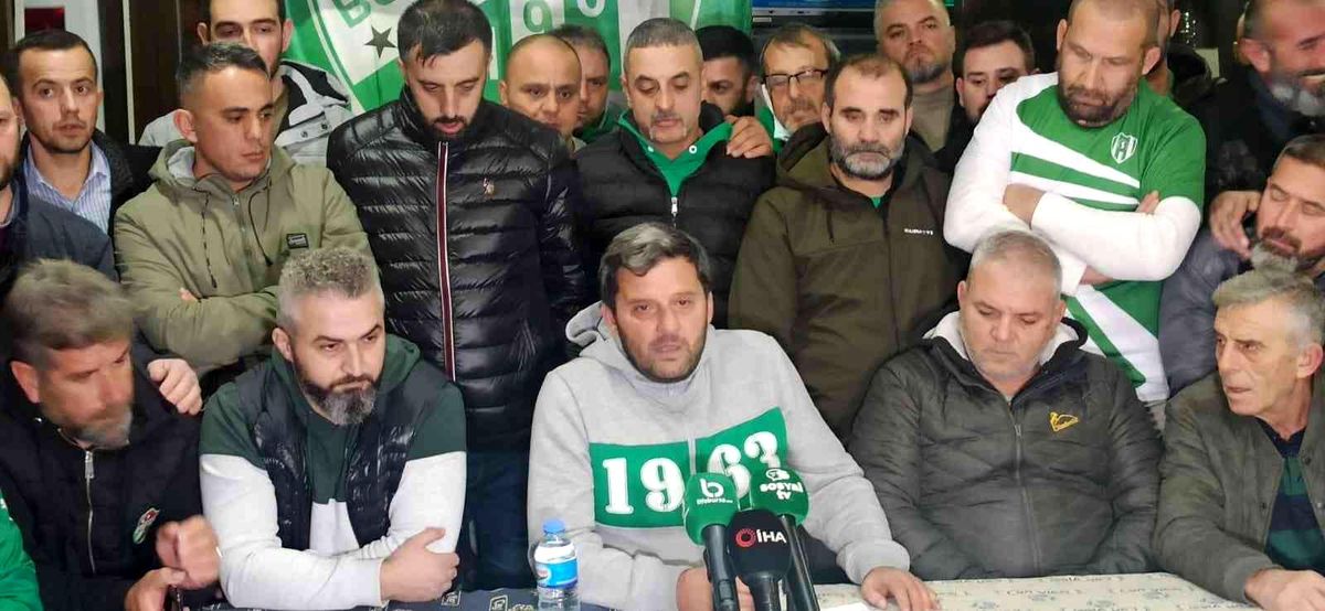 Teksas Tribün Lideri Selim Kurtulan\'dan Bursaspor yönetimine sert eleştiri Açıklaması