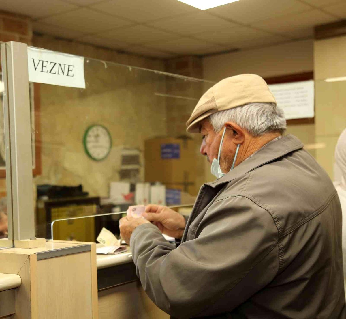Toroslar\'da vezneler hafta sonu da açık