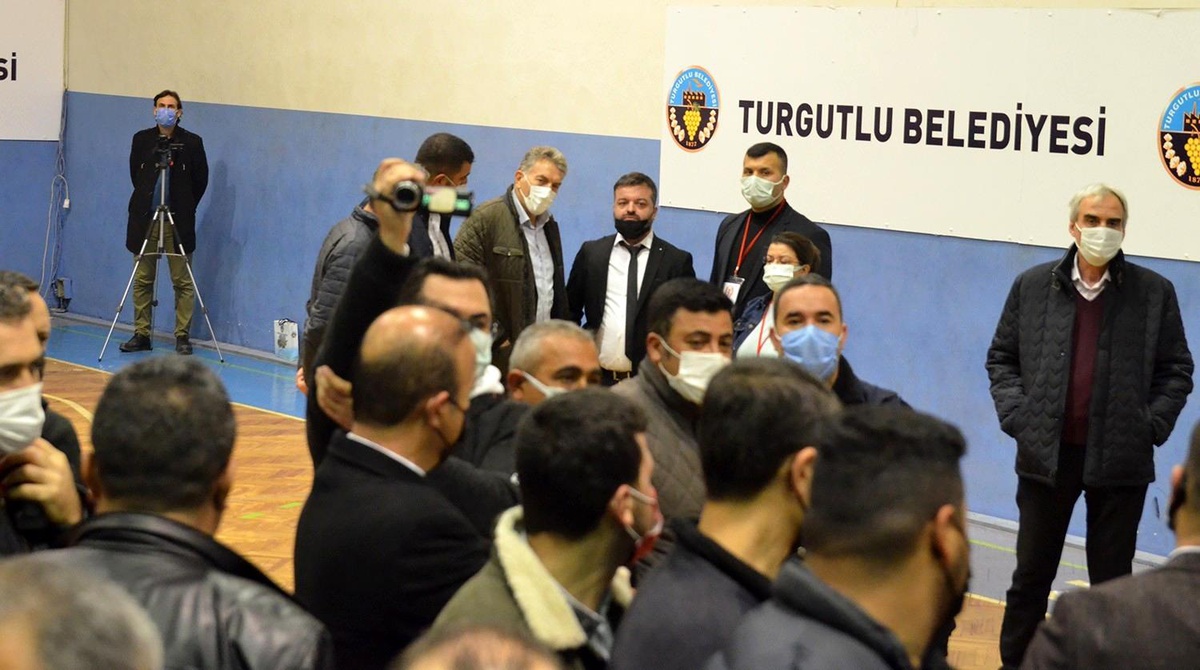 Turgutluspor kongresi 1 Aralık gününe ertelendi