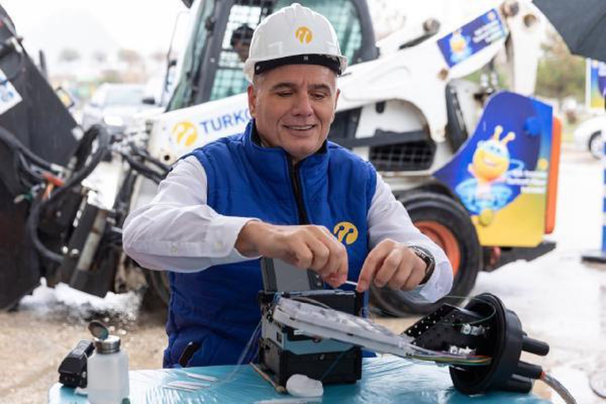 Turkcell 4,4 milyon haneyi fiber internetle buluşturacak