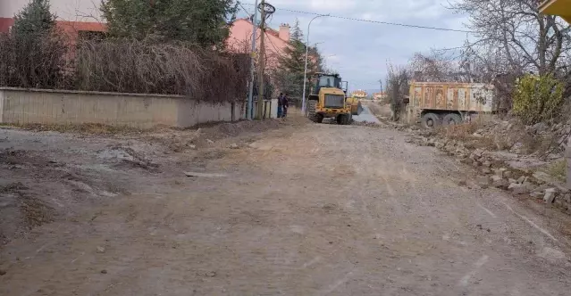 Yoncalı'da asfalt çalışması