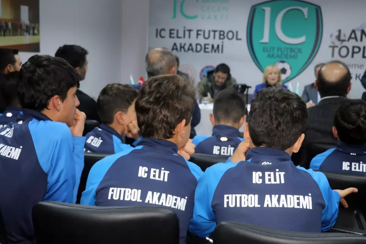 Ağrı\'da kurulan akademiyle milli takıma futbolcu gönderilmesi hedefleniyor
