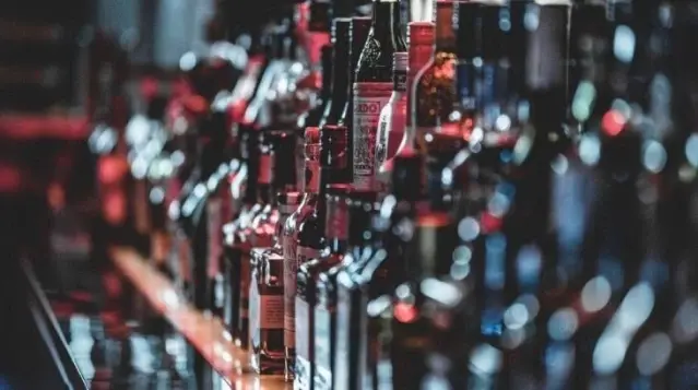 Alkole beklenen zam geldi!